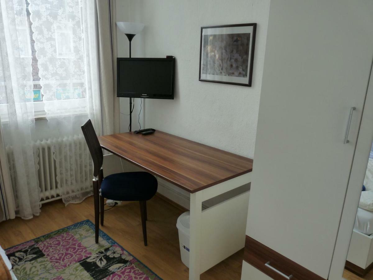 Markt Eins Gaestezimmer Schoppenstedt Eksteriør bilde